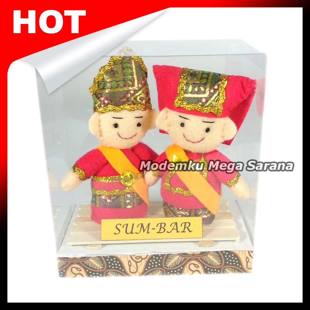 Boneka Pakaian Adat Minang Sumatera Barat