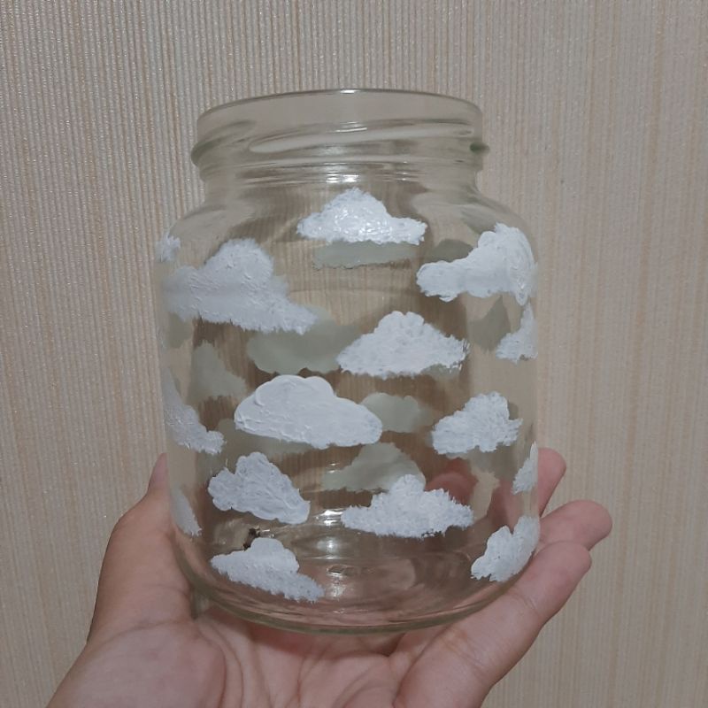 

JAR TEMPAT PENYIMPANAN ALAT TULIS DENGAN MOTIF AWAN | STATIONERY STORAGE