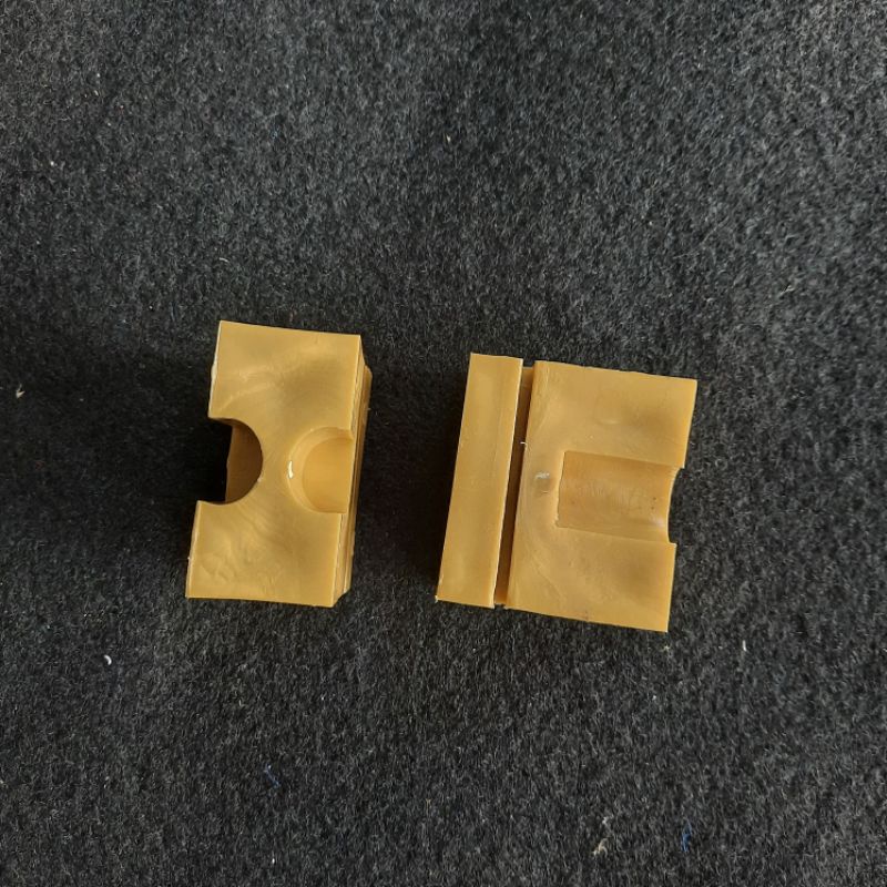 SIKU PLASTIK ALUMINIUM PINTU LIPAT TIANG YF