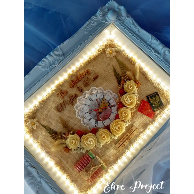 Mahar rustic jam dan lampu