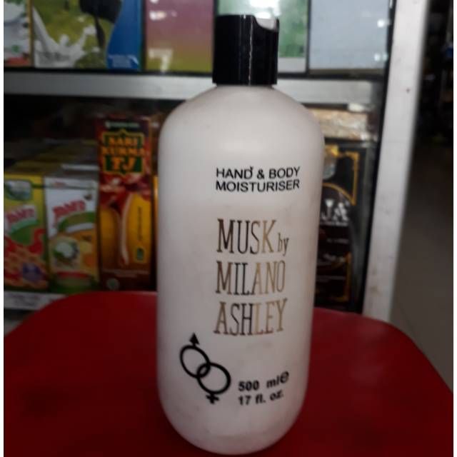 Handbody musk by milano ashley 500 ml