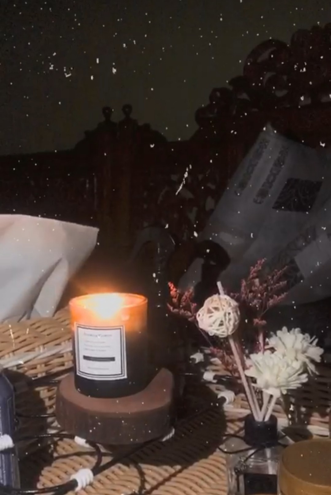 Tempat Aqua+tisu+toples