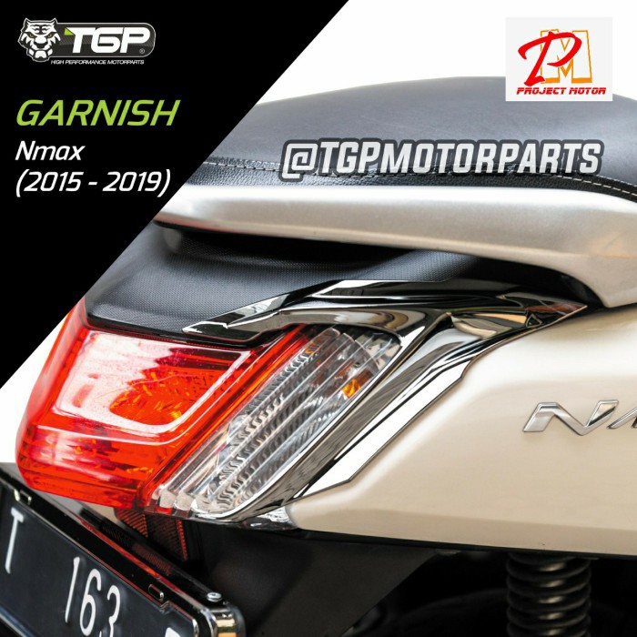 TGP Variasi Garnish Aksesoris Lampu Belakang Motor Yamaha Nmax Old