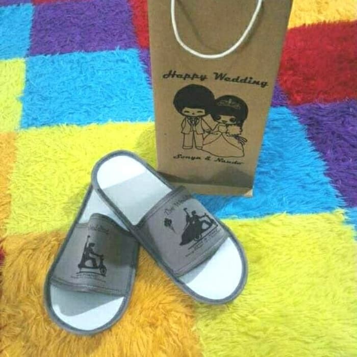 

souvenir pernikahan sandal hotel kemas paper bag/sendal/sovenir