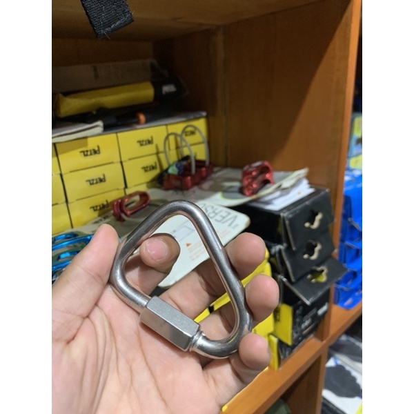 Mailon rapid mr rapide carabiner lock semi circular delta oval quicklink quick link connector