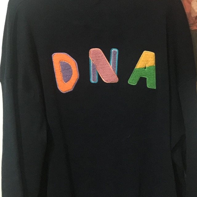 CARDIGAN DNA BTS POP UP HOUSE REPLIKA V KARDIGAN