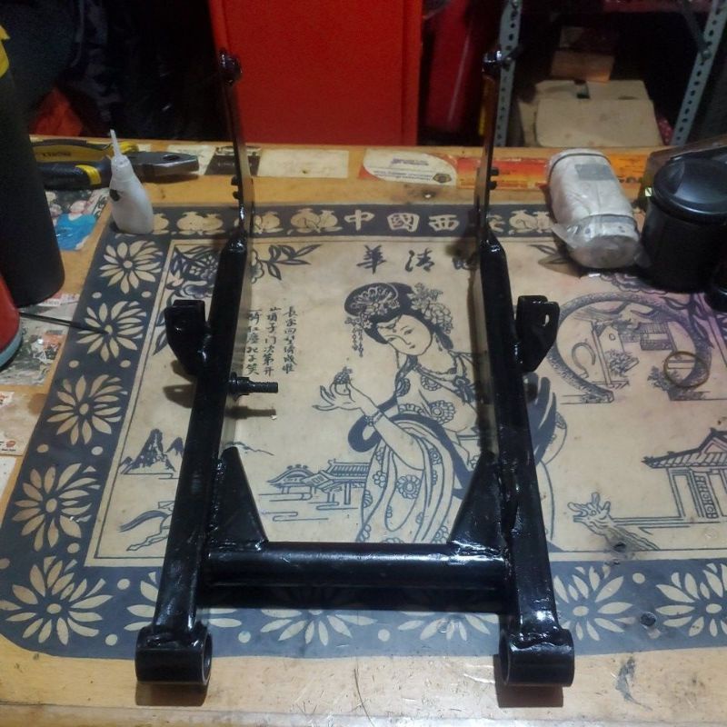 Swing Arm Lengan Ayun C70 MK2 MK3 Model Petak