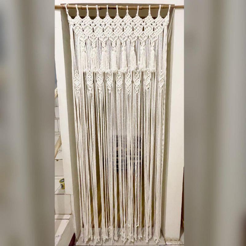 Tirai Macrame