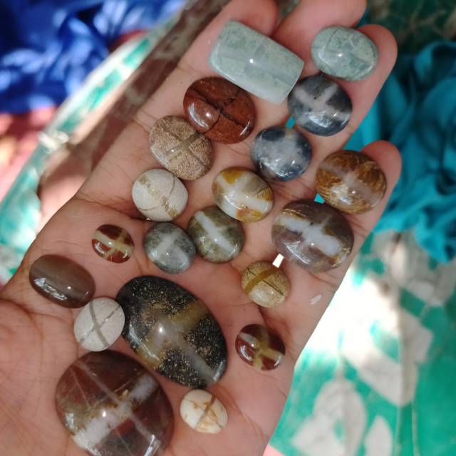 Batu asli tapak jalak kalimantan natural alam