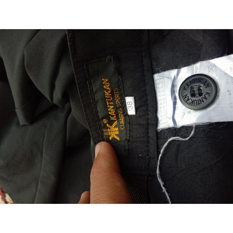 celana outdoor second