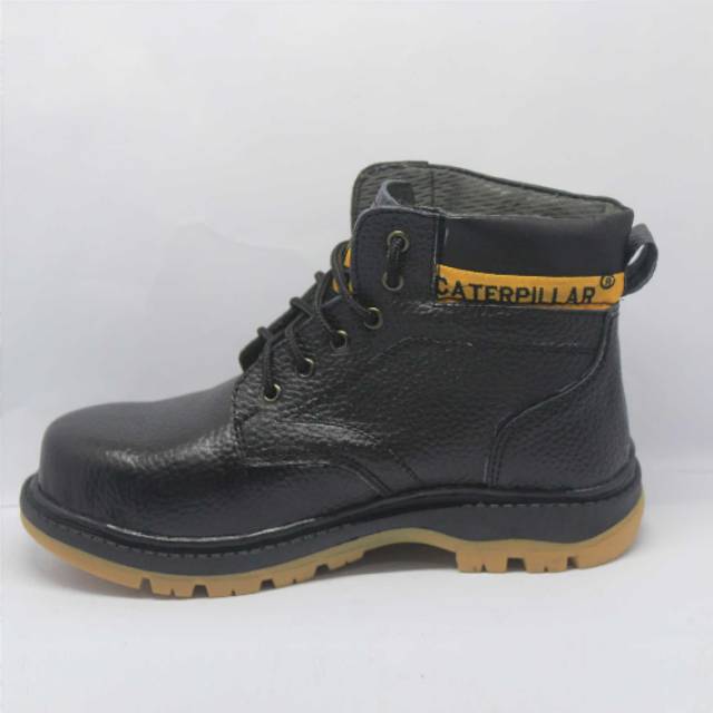 Safety-sepatu safety-proyek-spbu-kitchen-kerja-lapangan-tambang- mrek caterpillar bahan kulit asli