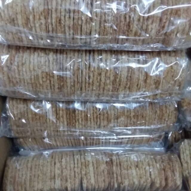 Kue kapit rapuh medan (rasa durian dan original )