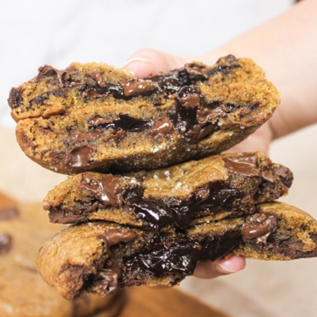 

Chocolate Ganache Stuffed Cookies