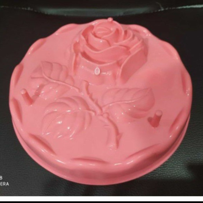 Cetakan Puding Plastik mawar 22 cm (warna random)