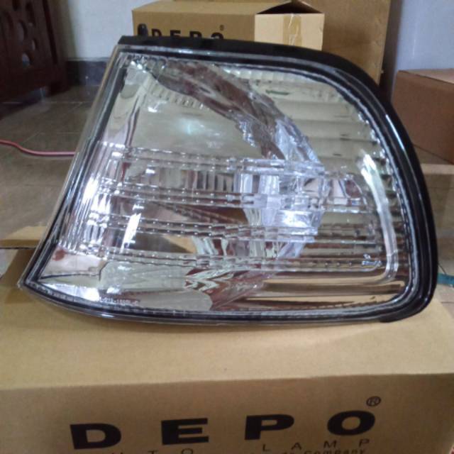 Lampu sen kijang Efi LGX LSX SX 2003 2004 corner lamp kijang Efi LGX LSX SX