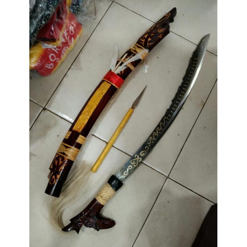 Kalimantan_Story Mandau Senjata Khas Suku Dayak Kalimantan Asli Motif Jimpul Size 80cm