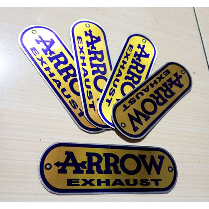 Emblem Merk ARROW Exhaust