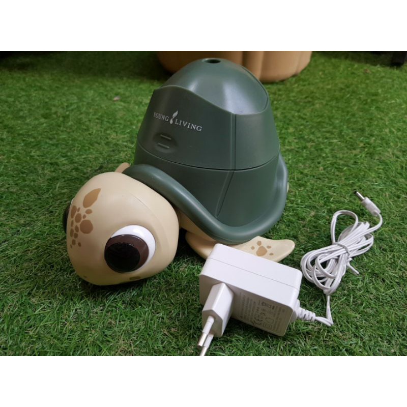 preloved diffuser shelly young living second