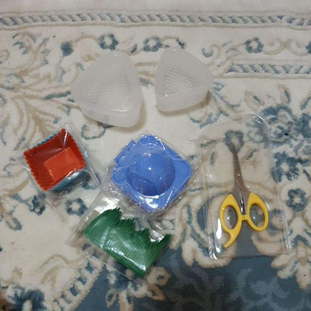 2 Size Cetakan Nasi Kepal Onigiri Segitiga Isi Rumput Laut Bento Triangle Rice Mold Omusubi Kimbab