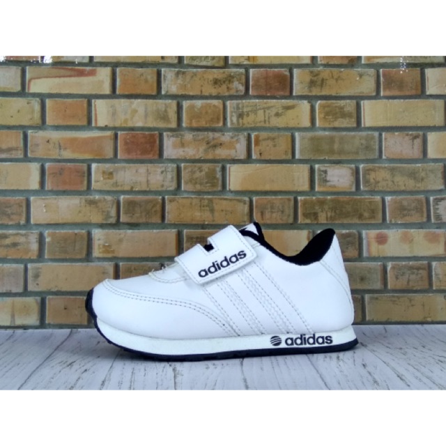 Sepatu anak full putih / sepatu keren / sepatu sekolah anak