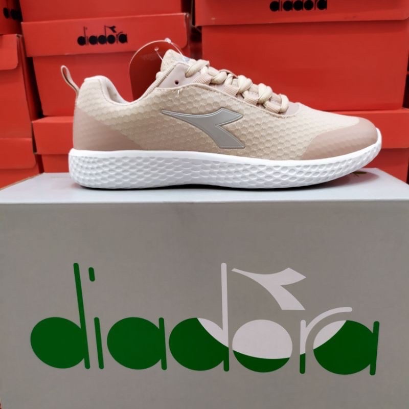 DISKON 70% ORIGINAL STORE SEPATU RUNNING WANITA DIADORA JUNO DUSTY PINK ORI SPORT STATION