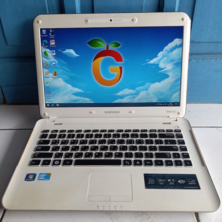 Samsung Sens X431 Putih Intel Core i3 SSD 128GB Windows 10 Original RAM 4GB Laptop Second Bekas HDMI