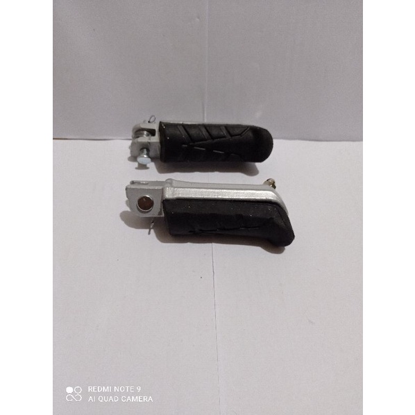FOOTSTEP BUSTEP DEPAN CBR 150 FACELIT CBR 250 THAILAND KW
