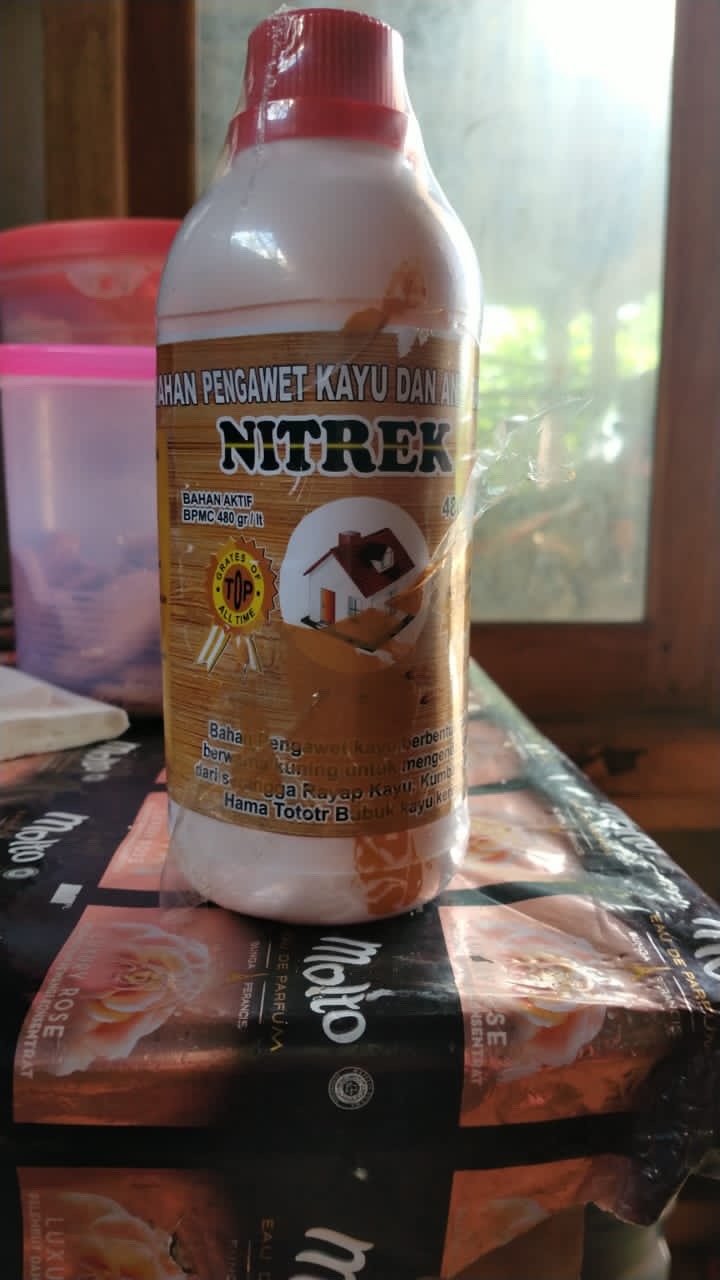 E-trek 500ec  Bahan Pengawet Kayu, Pengeras & Anti Rayap _500ml