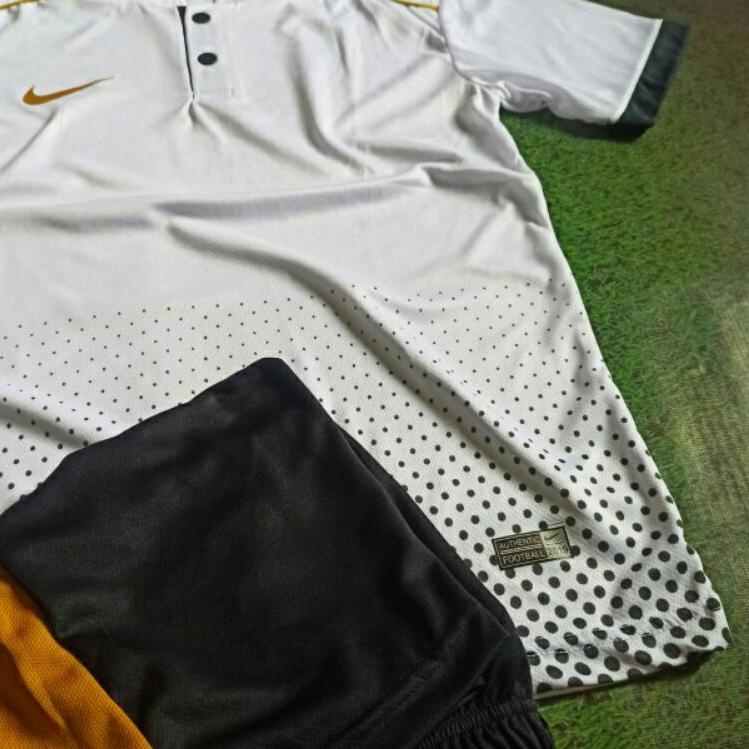 Jangan Ketinggalan order..  Jersey Futsal Shanghai (Baju + Celana) / Jersey Berkerah / Jersey Bola M