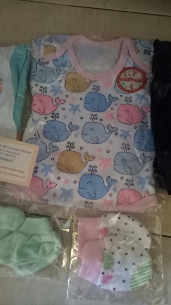 (random) Baby Lona Jumper Anak Bayi Fashion Motif Batik Girl 3-6 Bulan