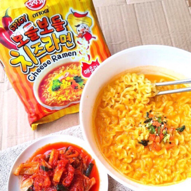 Ottogi Cheese Ramen 111gr Korea