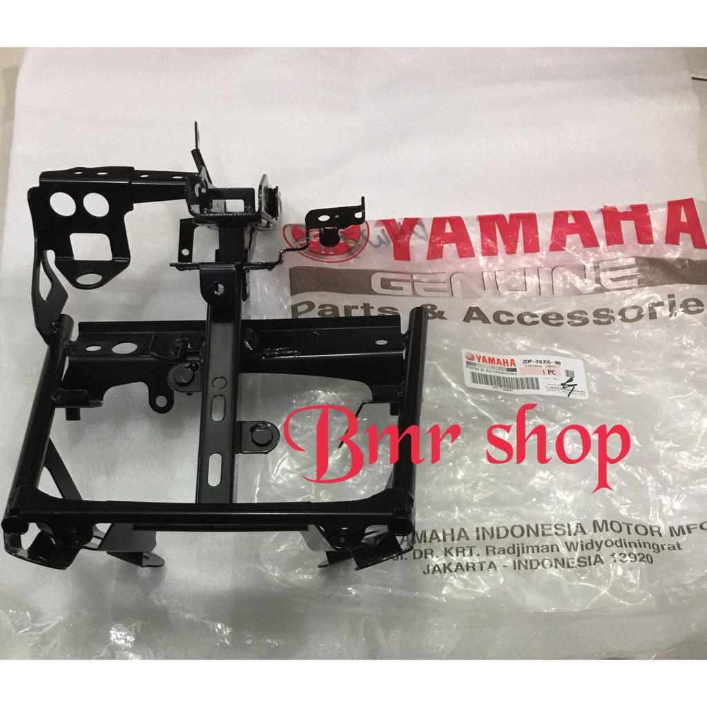 bracket/breket lampu nmax/dudukan lampu depan nmax original yamaha