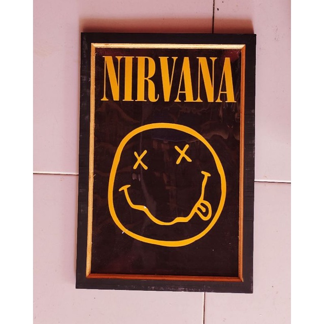 hiasan dinding poster Nirvana plus bingkai ukuran 53x35