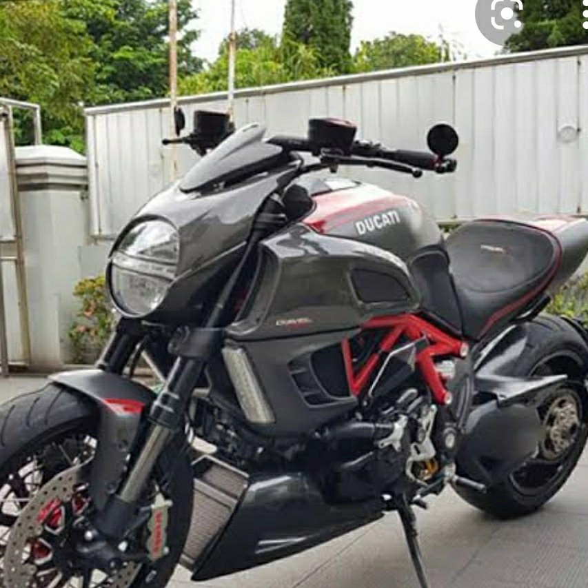 PIRELLI IMPORT EROPA ukuran 240/45/17 Diablo Rosso lll