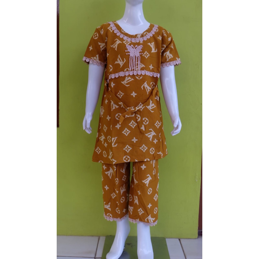 OBRAL SETELAN ANAK RENDA MURAH - ONE SET ANAK M L XL MURAH MERIAH - NGEHABISIN STOCK