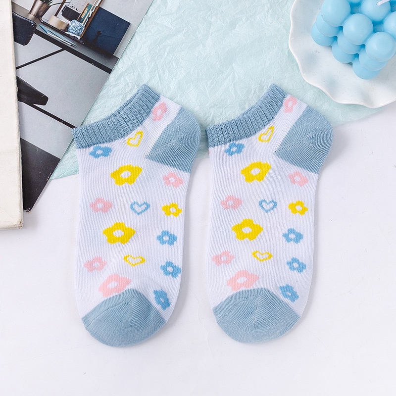 OVERFLOWS.ID Kaos Kaki Wanita Motif Bunga Biru Women Sock Fashion Korea Import Murah