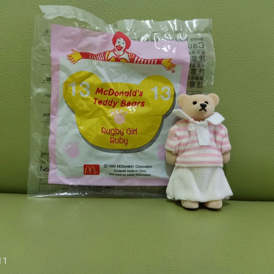 Boneka Teddy Bears Rugby Girl (McD)