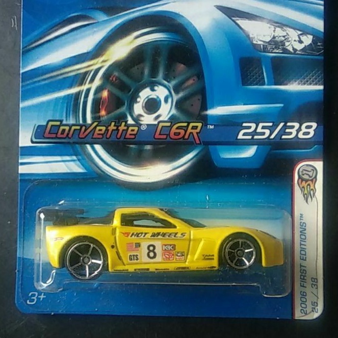 Diecast Hot Wheels Corvette C6R ( yellow first edition )