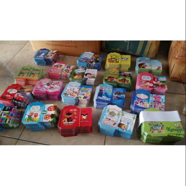 

Amplop Lebaran 1 Ball 20 Karakter 760 lembar Free PLASTIK