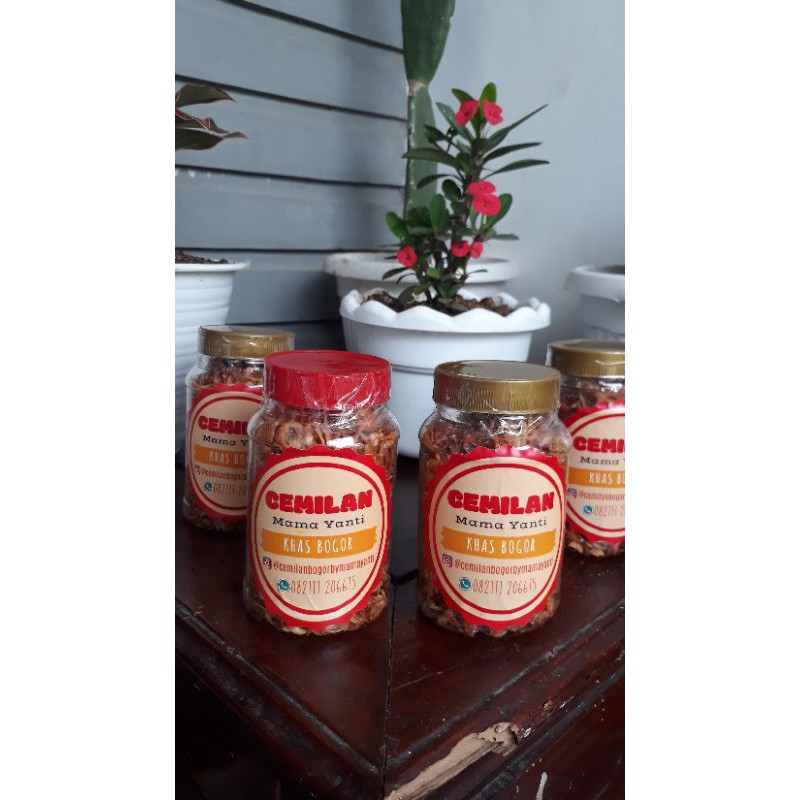 

BawangGorengCrispy by CemilanMamaYanti