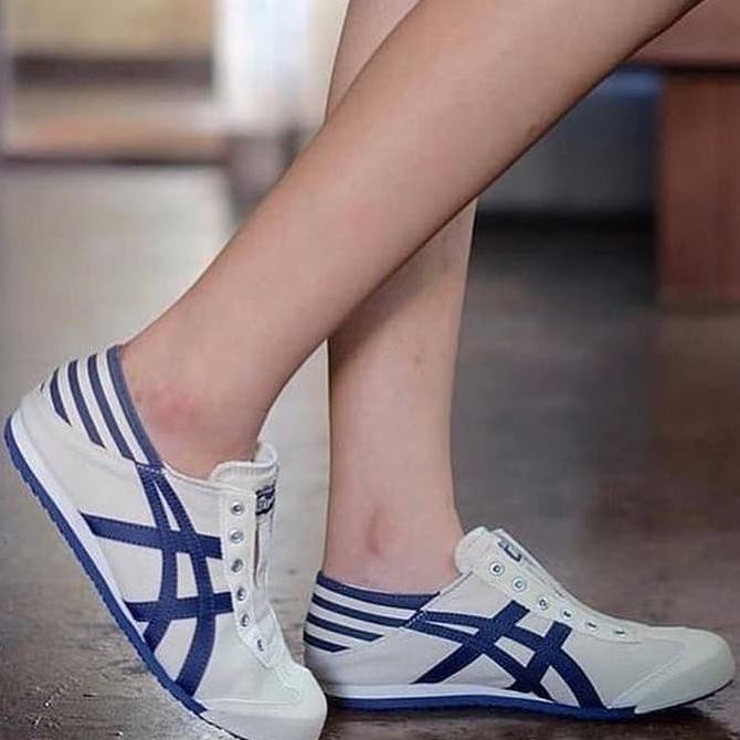 Asics Onitsuka Tiger Mexico 66 Slip On Paraty Cream Navy Women Premium K4680 Shopee Indonesia