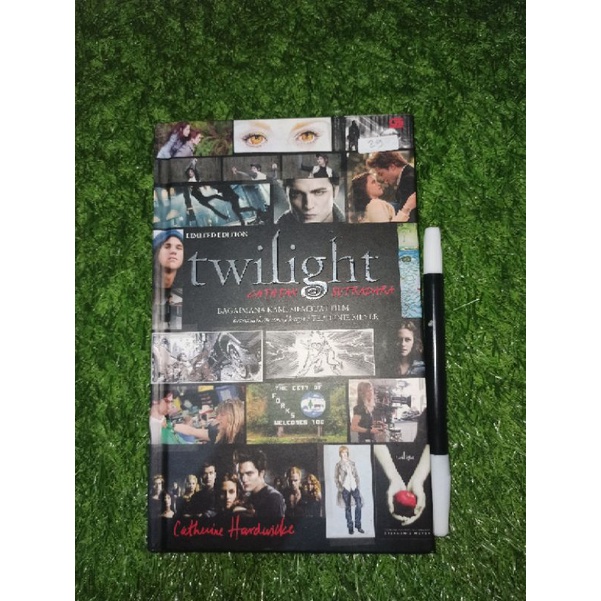 Buku Catatan Sutradara TWILIGHT - Limited Edition (preloved)