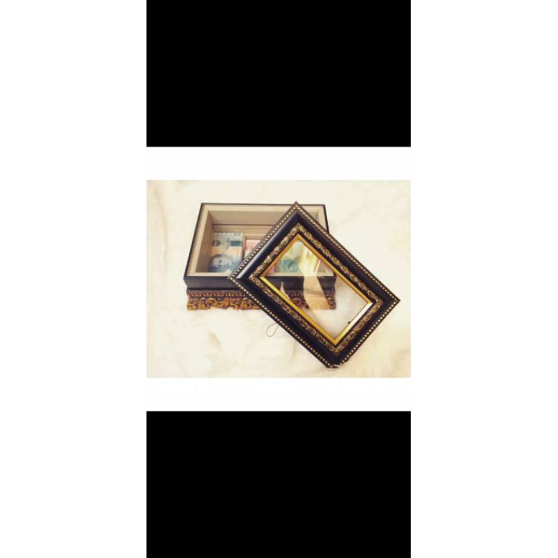 Kotak Uang Seserahan