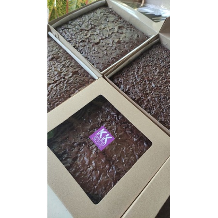 

Khanaya Kitchen Fudgy Brownies Jimbaran
