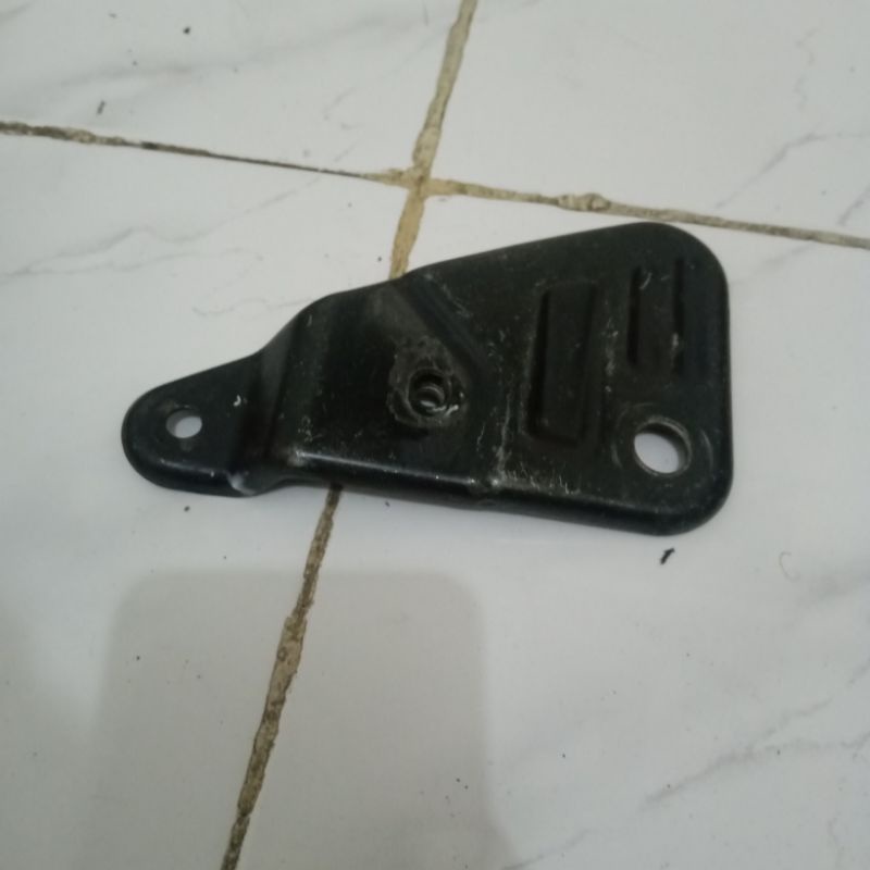 Breket Dudukan Pangkon Knalpot Muffler Honda Supra X 125 Revo Absolute Blade Original Copotan Murah