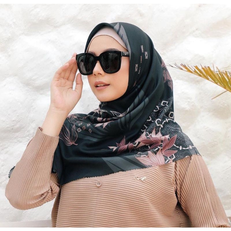 Hijab denay segi empat Lasercut MS Hijab /kerudung motif terbaru-MS 30
