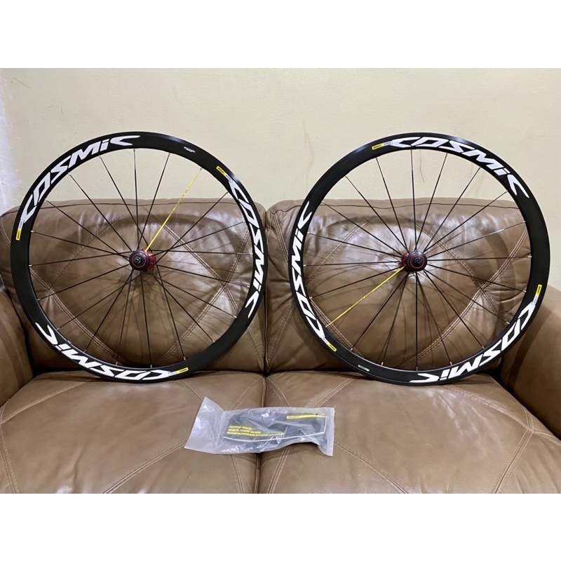 (BARANG CACAT SEDIKIT) Wheelset Mavic Cosmic 700c 40mm Untuk Roadbike