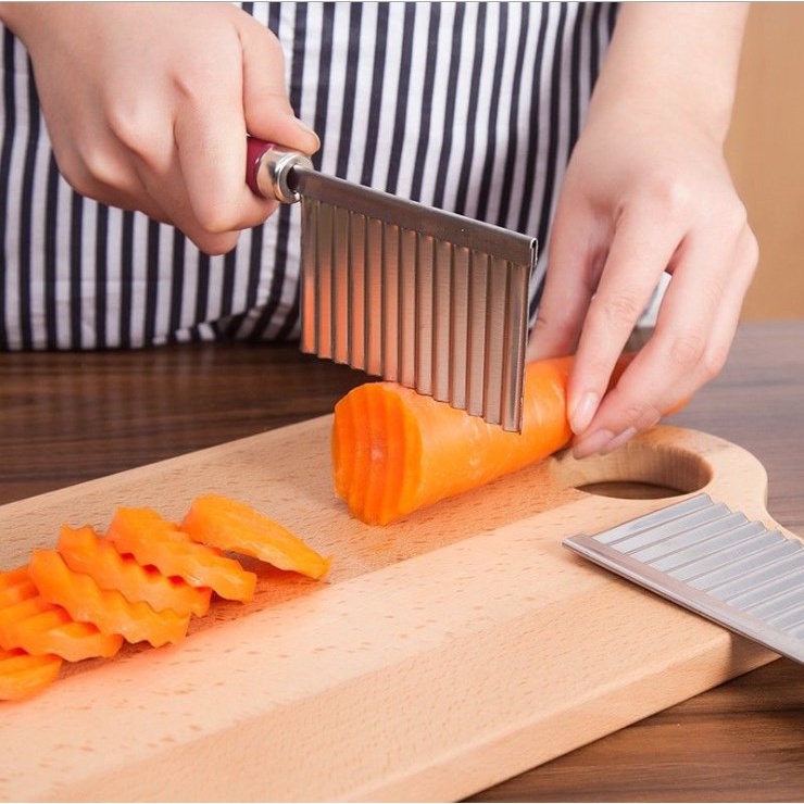 Pisau Cutter Slicer Zigzag Bergelombang Bergerigi Pemotong Kentang Wortel Mentimun Sayuran / Pisau Acar Knife Slicer Potato Zigzag