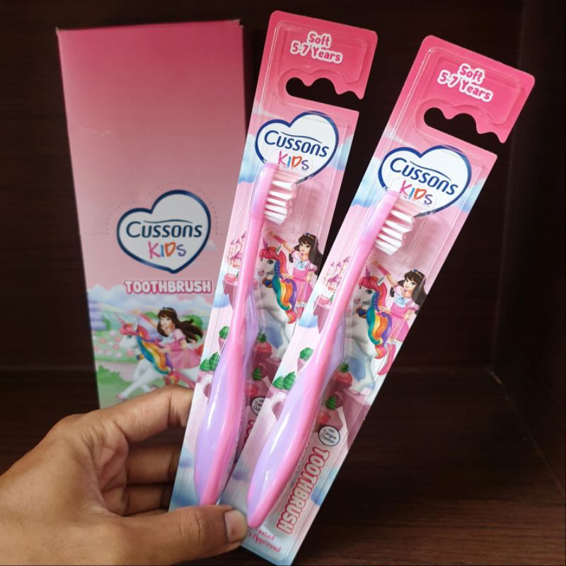 Cussons KidsToothbrush Soft 5-7 Years / Sikat Gigi Bayi, Balita, Anak With Tongue Cleaner (CUSSONS)