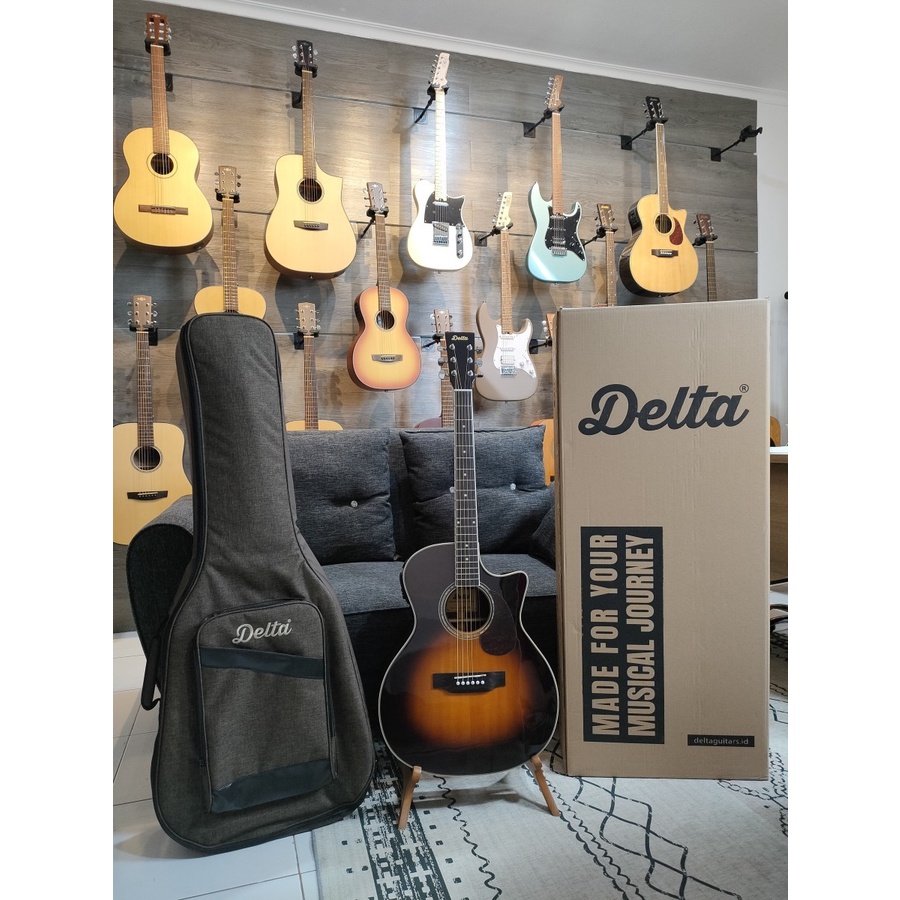 Delta DA500CE SOLID TOP Acoustic Electric With Gigbag